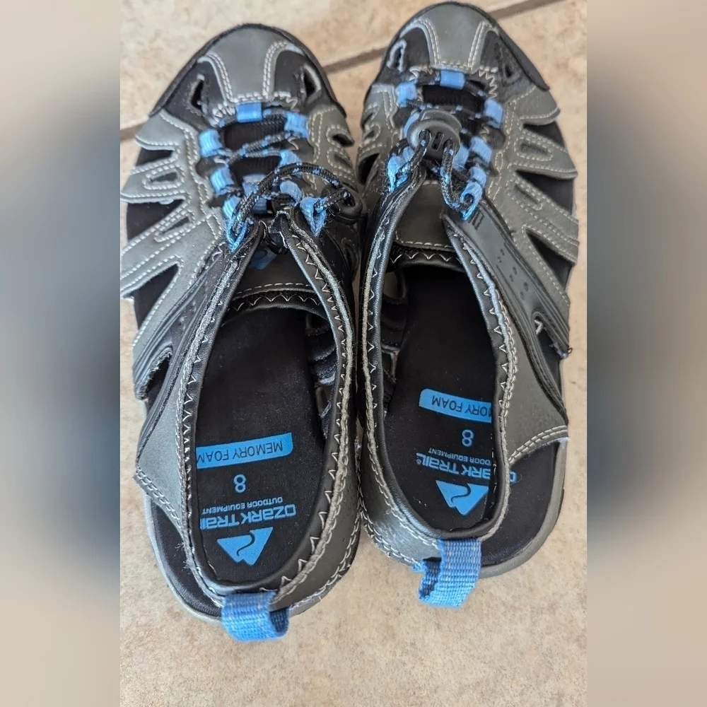 Ozark Trail Mans Trail Hiking outdoor Sandals Gray Memory Foam Fisherman Size 8